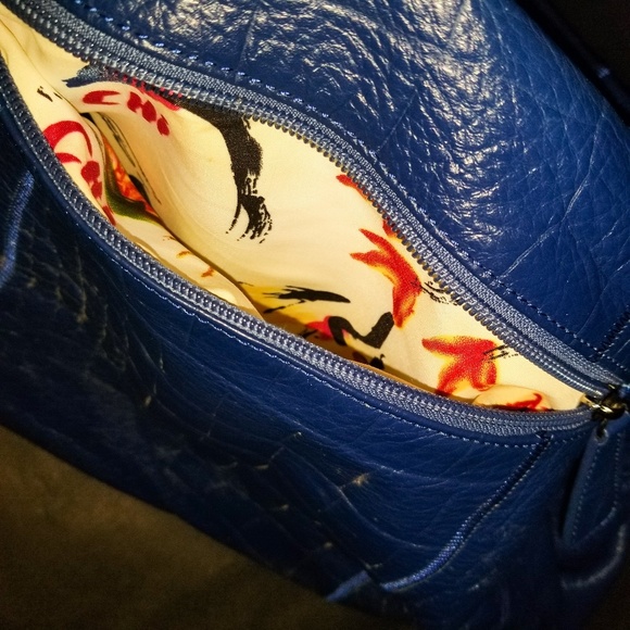 CHI by Falchi | Carlos Falchi Blue Handbag Tote - Picture 5 of 8